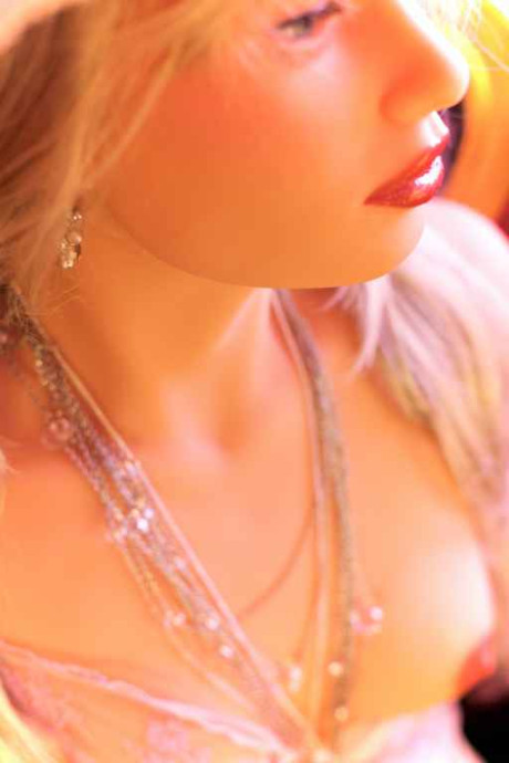 DDC X-TREME Love Doll Model - Image 18